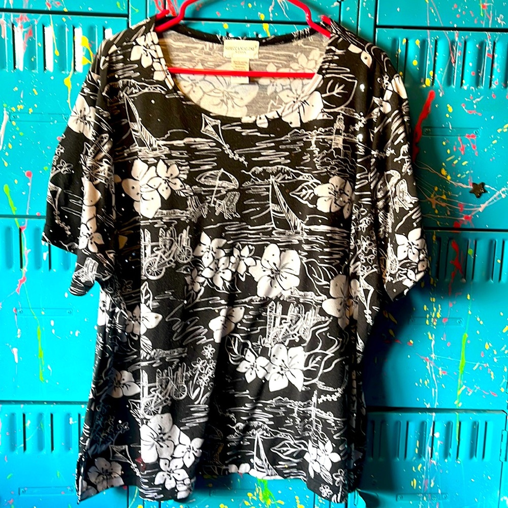 💰🚨CLEARANCE 🚨💰 
Rebecca Malone fashion top. T118